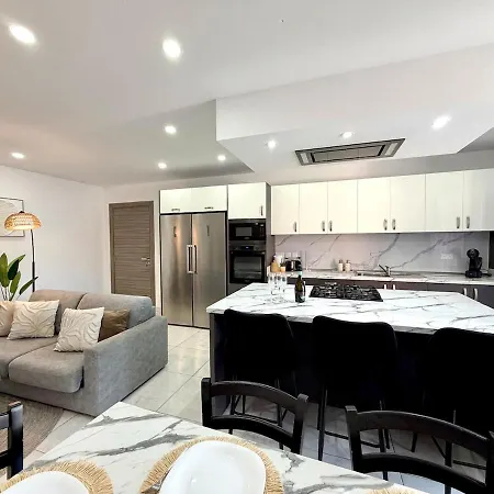 Apartament Spacious 3-bedroom With Terrace Near Paceville &