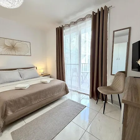 Spacious 3-bedroom With Terrace Near Paceville & *